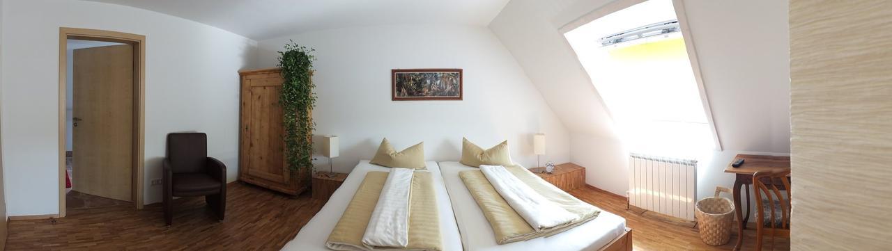 " Zum Alten Schlawiner " Orsingen-Nenzingen Exterior foto